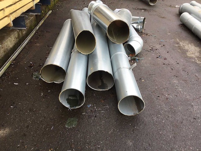 Buizen gegalvaniseerd - afbeelding 1 van  4