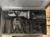 Buizen lasapparaat en persmachine - afbeelding 2 van  6