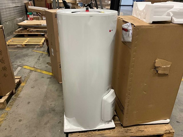 Bulex 4814-7 b.e. sv 200 l /2 elektrische boiler - afbeelding 1 van  7