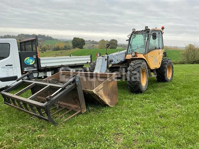 Bull new holland lm430 (1998-8.285 uur) - afbeelding 10 van  22