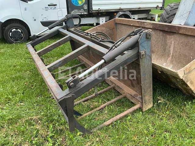 Bull new holland lm430 (1998-8.285 uur) - afbeelding 13 van  22