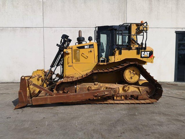 Bulldozer caterpillar d6t lgp 2015 - afbeelding 1 van  1