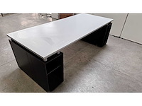 Bulo - 233 - m - desk - afbeelding 4 van  14