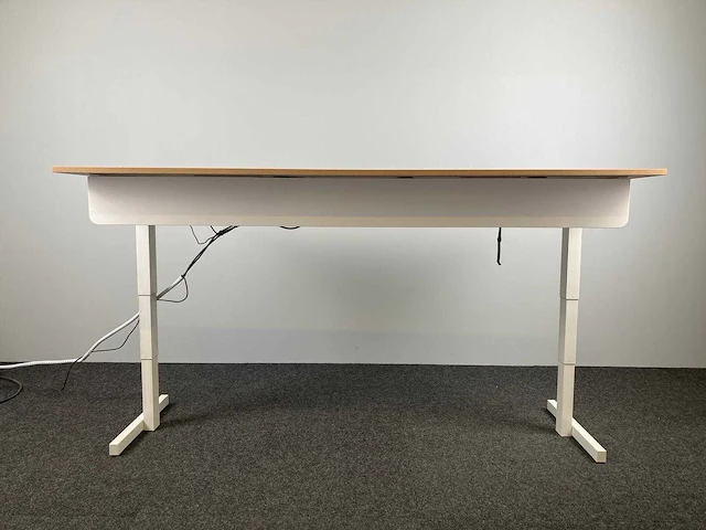 Bulo - bureau - afbeelding 1 van  17