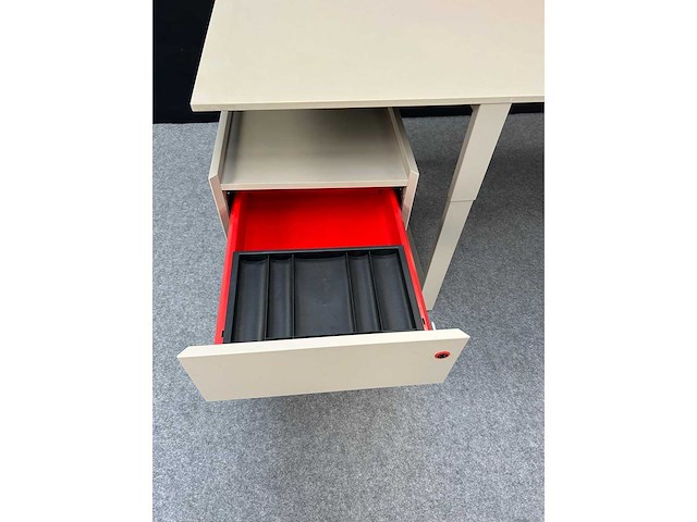 Bulo - designbureau met ladenblok - afbeelding 7 van  7