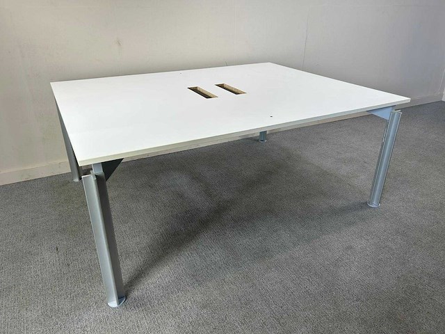 Bulo - h2o - 2p-workbench - bureautafel - afbeelding 7 van  7