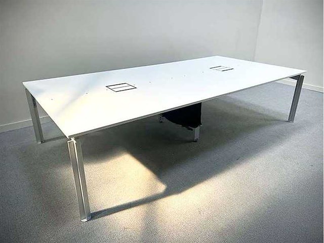 Bulo - h2o - 4 persoons workbench - bureau (2x) - afbeelding 3 van  8