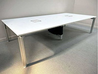 Bulo - h2o - 4 persoons workbench - bureau (2x) - afbeelding 1 van  8