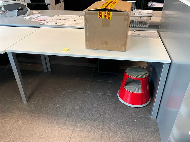 Bulo bureau + diversen - afbeelding 5 van  5