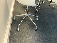 Bulo vergadertafel met 5 stoelen - afbeelding 7 van  7