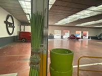 Bundel tuinstokken + 3x grote groene plantenbak decoratie - afbeelding 3 van  4