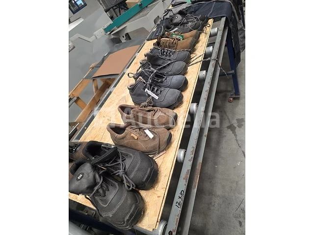 Bundel werkkleding en schoenen - afbeelding 3 van  4