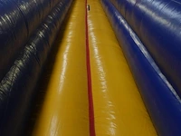 Bungee fun run springkasteel - afbeelding 5 van  7