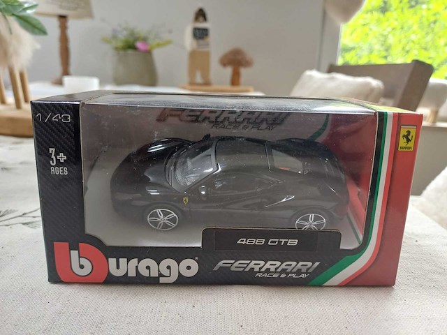 Burago ferrari - lot n2 miniatuurauto 1/13 - overige verzamelobjecten - afbeelding 2 van  16