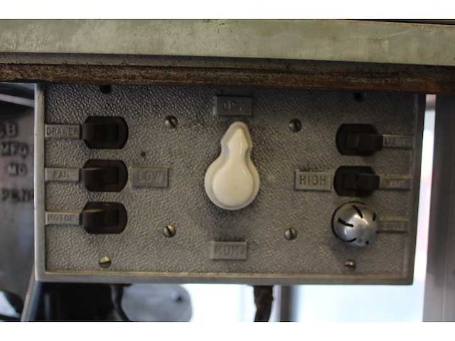 Burch manufacturing company - 1940 - popcornautomaat - afbeelding 7 van  8