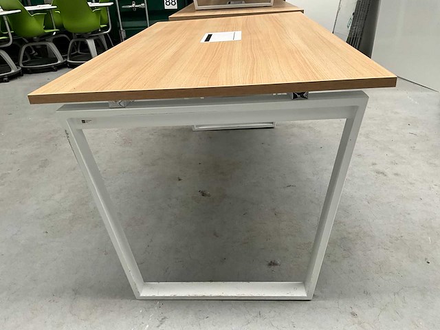 Bureau 160x90 - afbeelding 1 van  3