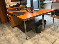 Bureau (2x) met kast en ladenblok - afbeelding 2 van  5