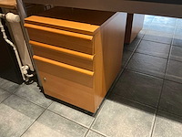 Bureau (2x) met kast en ladenblok - afbeelding 3 van  5