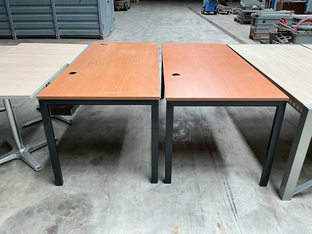 Bureau (2x) - afbeelding 1 van  4