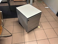 Bureau (3x) - afbeelding 1 van  4