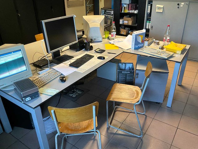 Bureau (3x) - afbeelding 2 van  4