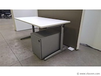 Bureau ahrend 500 met ladenblok - afbeelding 9 van  11