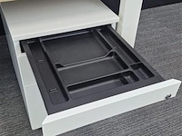 Bureau ahrend met ladenblok - afbeelding 3 van  11