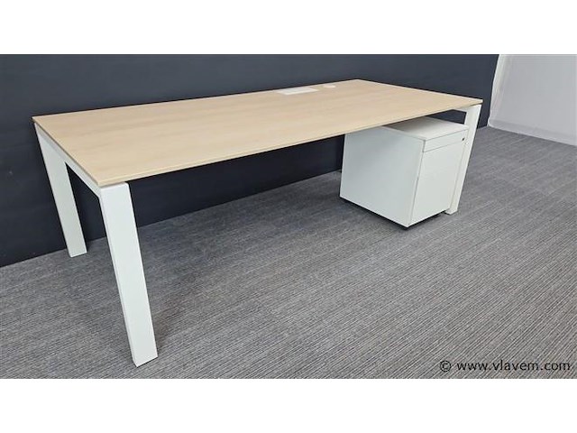 Bureau ahrend met ladenblok - afbeelding 4 van  11