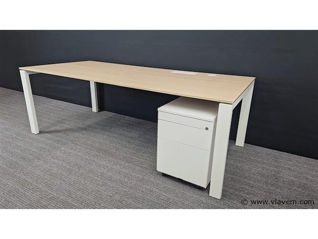 Bureau ahrend met ladenblok - afbeelding 5 van  11
