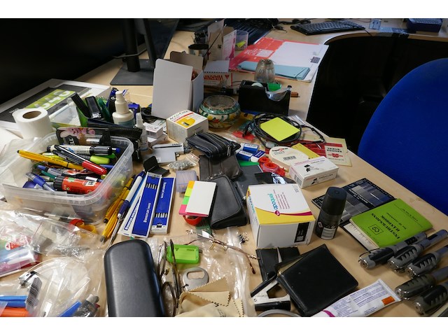 Bureau artikelen - afbeelding 2 van  9