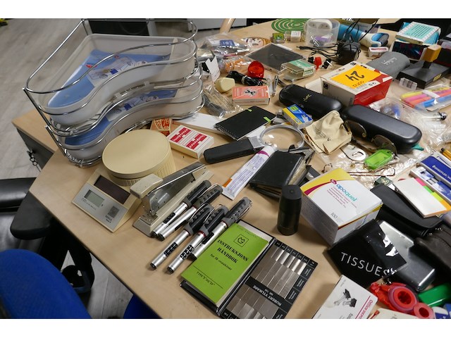 Bureau artikelen - afbeelding 5 van  9