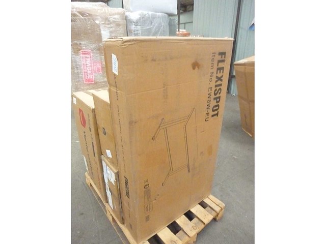 Bureau assis-debout électrique flexispot avec tiroirs - afbeelding 9 van  9