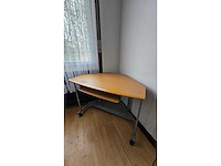 Bureau avec chaise - afbeelding 5 van  5
