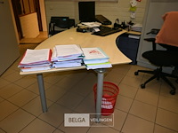 Bureau + bijzetstuk - afbeelding 1 van  5