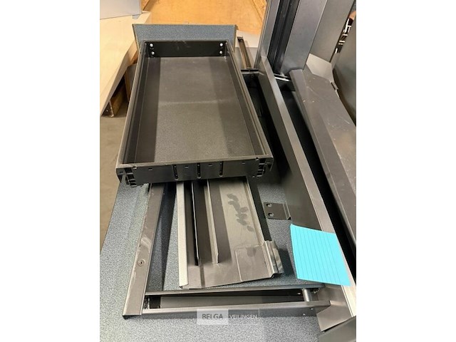 Bureau bulo - afbeelding 3 van  3