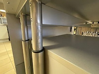 Bureau, bureaustoel - afbeelding 3 van  10