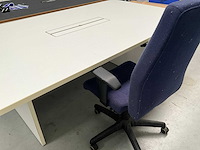 Bureau + bureaustoel - afbeelding 2 van  12
