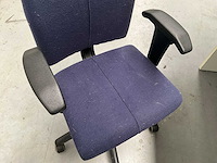 Bureau + bureaustoel - afbeelding 11 van  12