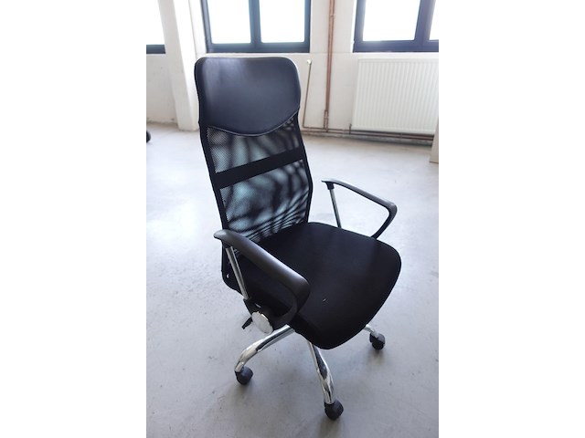 Bureau & computer - afbeelding 3 van  9