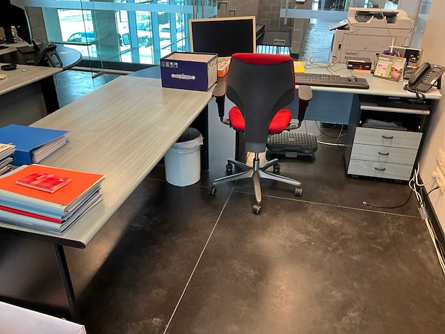 Bureau (eerste verdiep) - afbeelding 3 van  3