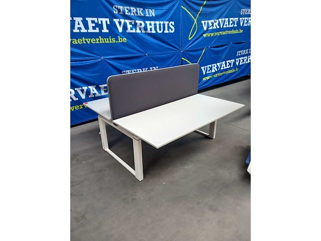 Bureau-eiland met scheidingswand - afbeelding 1 van  4