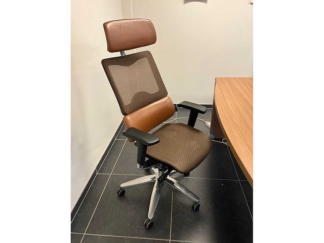 Bureau en bureaustoel rs pro - afbeelding 3 van  9