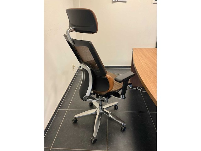 Bureau en bureaustoel rs pro - afbeelding 4 van  9