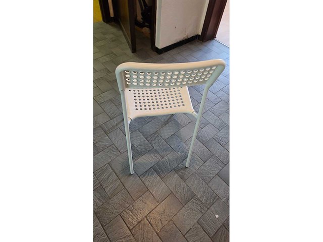 Bureau et chaise - afbeelding 2 van  8