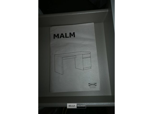 Bureau ikea - afbeelding 3 van  4