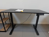 Bureau in hoogte verstelbaar - afbeelding 1 van  8
