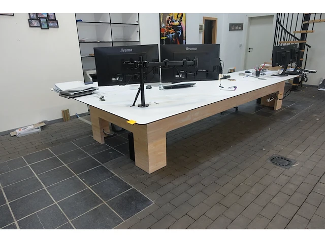 Bureau in l vorm - afbeelding 1 van  6