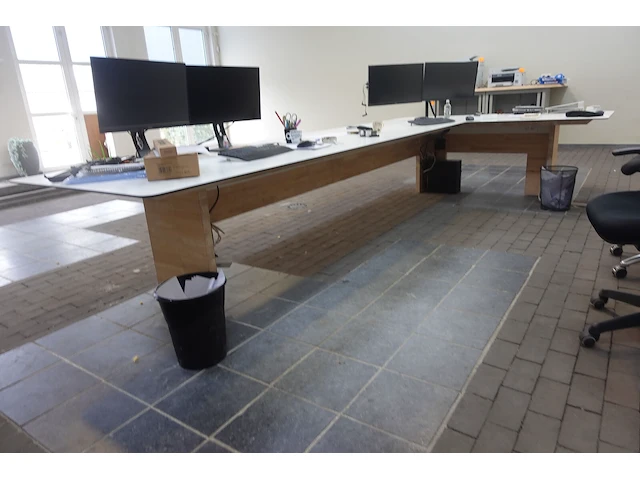 Bureau in l vorm - afbeelding 4 van  6