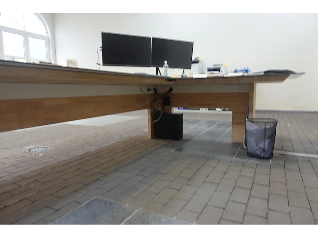 Bureau in l vorm - afbeelding 6 van  6