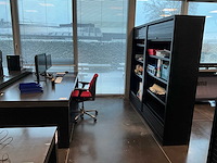 Bureau (inkom) - afbeelding 2 van  8